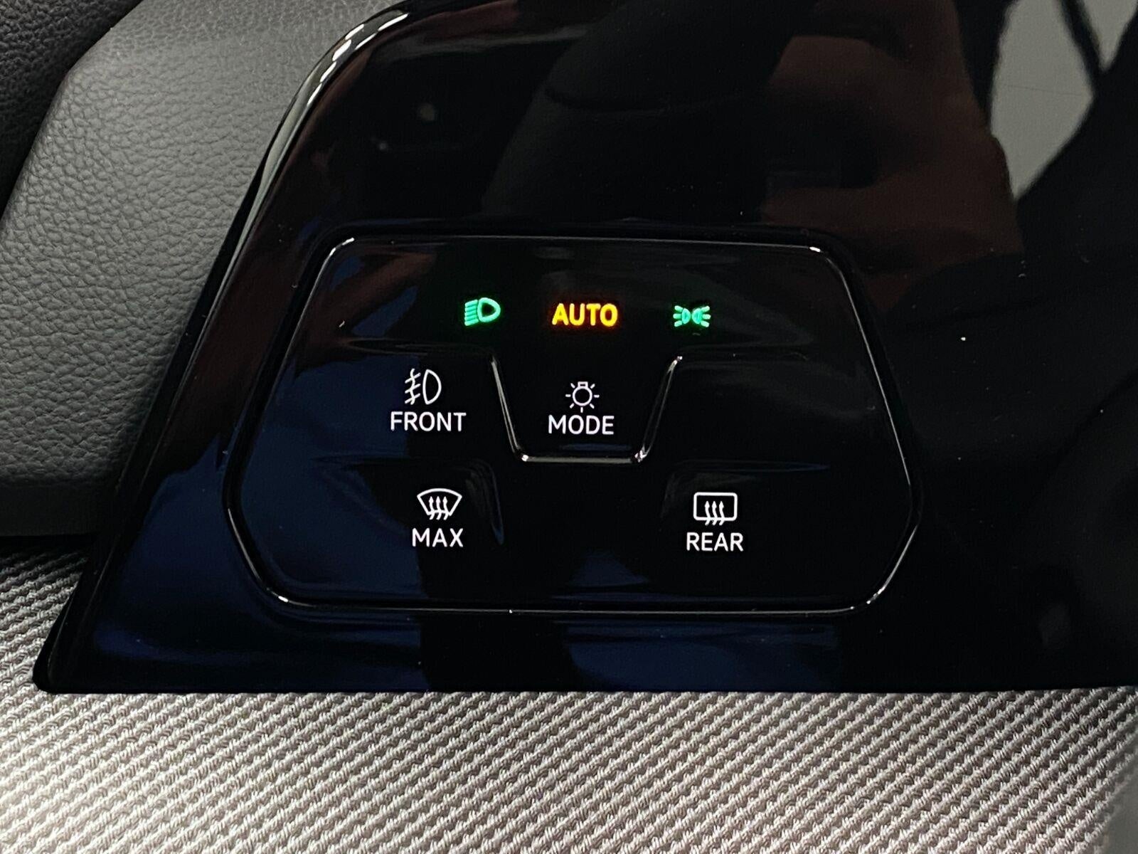 2026 Volkswagen Golf GTI 2.0T Autobahn DSG