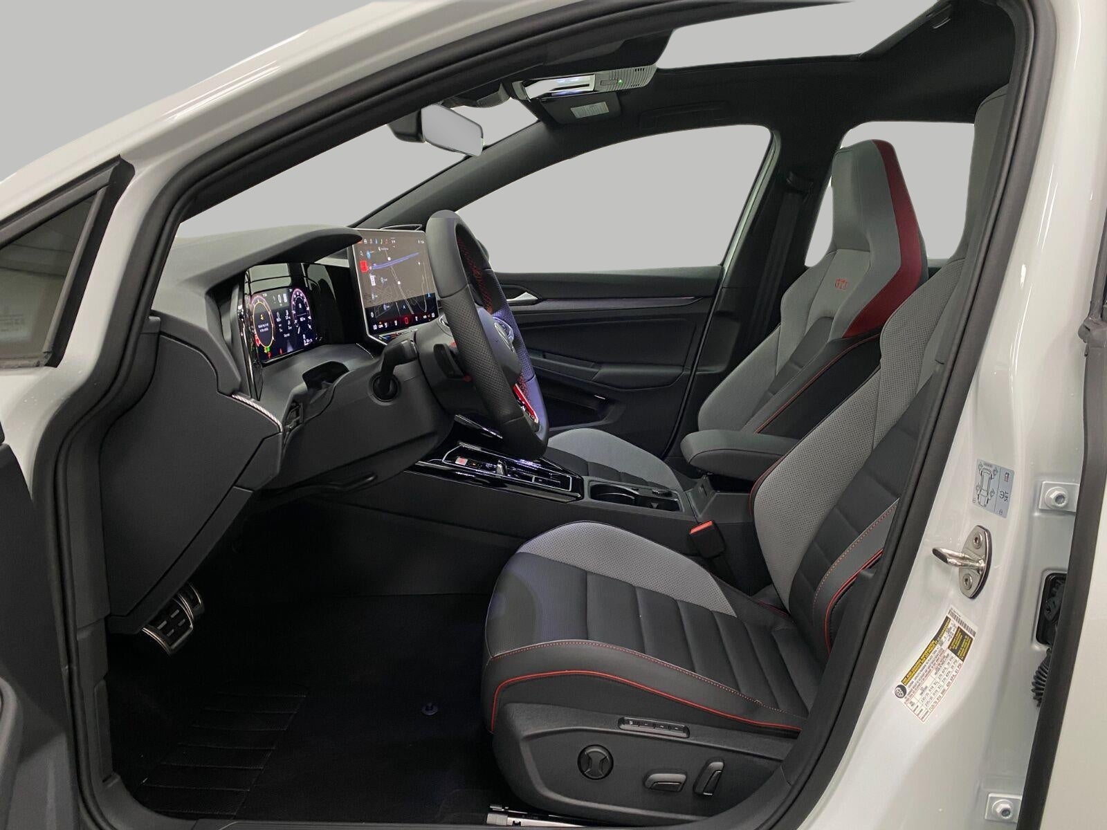 2026 Volkswagen Golf GTI 2.0T Autobahn DSG