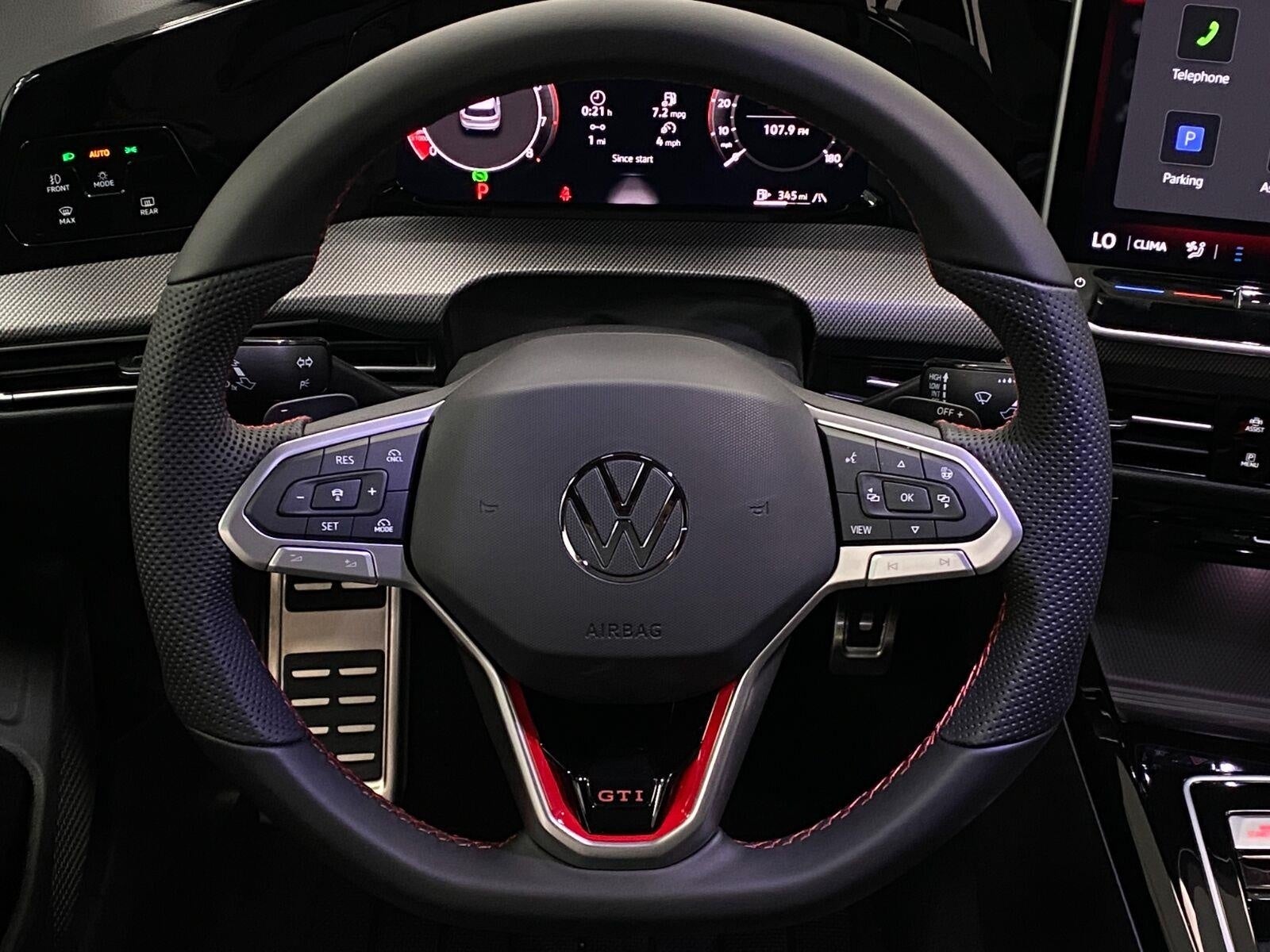 2026 Volkswagen Golf GTI 2.0T Autobahn DSG