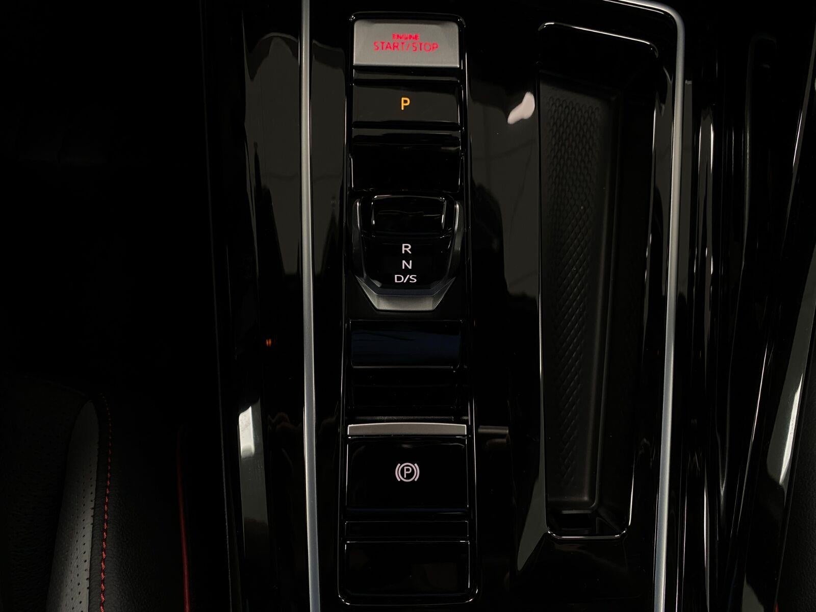2026 Volkswagen Golf GTI 2.0T Autobahn DSG